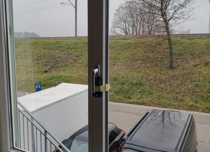 Prototyp montiert am Fenster